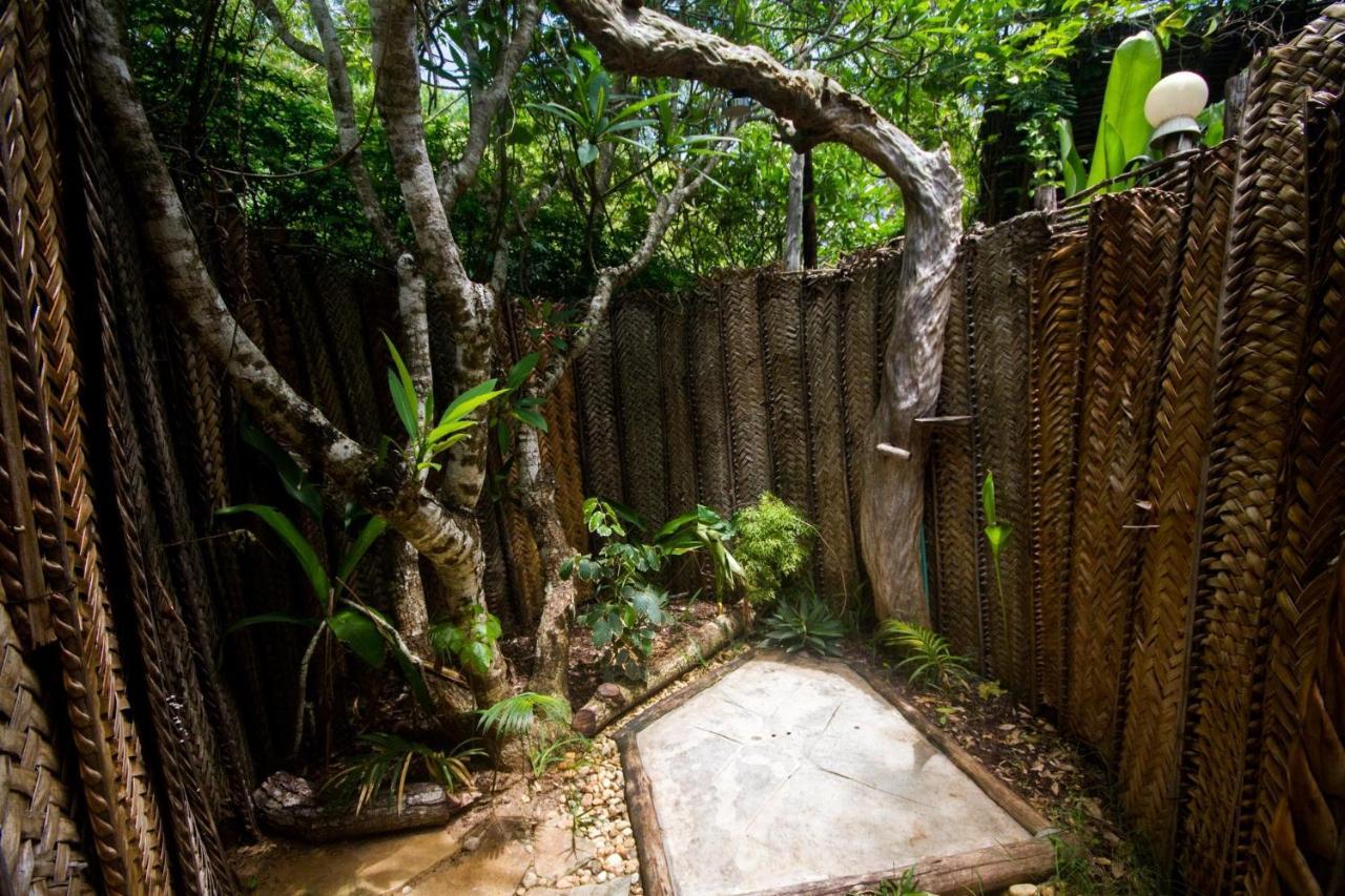 Distant Relatives Ecolodge & Backpackers Kilifi Exterior foto